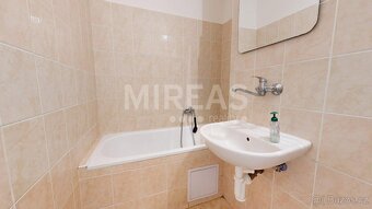 Milovice, prodej bytu 2+1 s lodžií, 60 m2, okr. Nymburk - 9