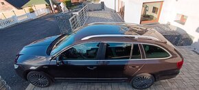 Škoda Superb combi 2.0 TDi, DSG, Laurin Klement - 9