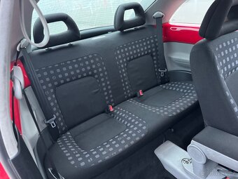 VW New Beetle 2.0 - 9