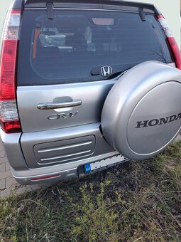 Prodám Hondu CRV 2.2., pojizdné, vada turba. - 9