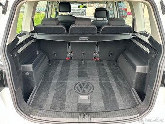 VW Touran 2,0TDi ComfortLine – 2017 – DIGI KLIMA, ACC, TAŽNÉ - 9