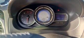 Renault Fluence 1.6 dCi - 9