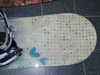 NOVÝ DÁMSKÝ SNOWBOARD 152 CM TRANS+VAK+VÁZÁNÍ ELFGEN - 9