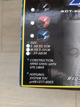 Dětská lyžařská helma - 9