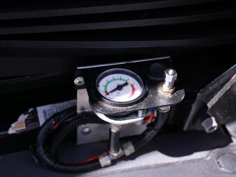 Peugeot Boxer 2,2 HDI 121kW Spací nástavba (2021) - 9