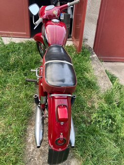 Jawa 250 - 9