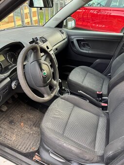 Škoda fabia 2, 1.6. TDI, r.v. 2010 - 9