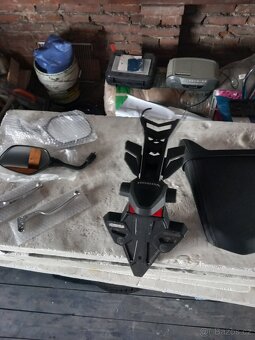 HONDA cb650r neo sport cafe - 9