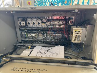 Paletizační robot MOTOMAN SP100X - 9