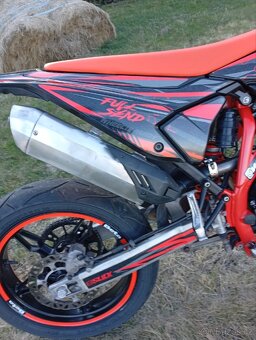 Beta RR 125 LC efi. rok 2024 - 9