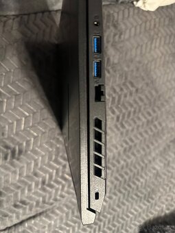 Herní notebook Acer Nitro V - 9