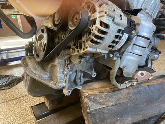 Motor 1.2 HTP CGPB 44KW najeto pouze 53 000KM - 9