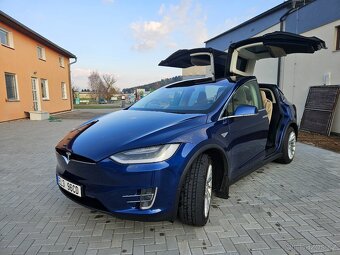Prodám TESLA X 90D, 7 míst, 9/2016, nabíjení ZDARMA SC01 - 9