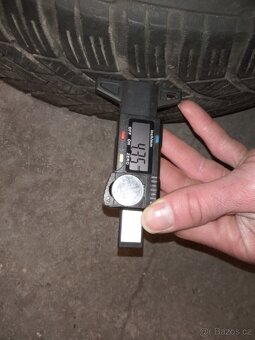 ALU Momo 5x120 R15 zimní Et38 7J - 9