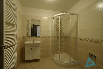 Pronájem nového bytu 2kk v Nové Pace. Ul. P.Bezruče. 67m2 - 9