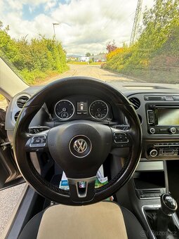 VW TIGUAN 2.0 TDI 103 kW, 4x4, SERVISKA, XENONY - 9