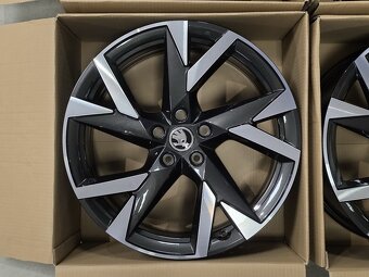 originál alu ŠKODA Superb IV Aniara 8x19" 5x112 ET44 R19 - 9