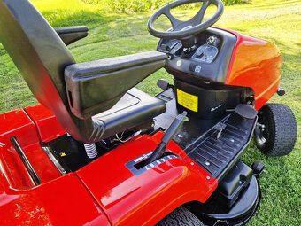 Zahradní traktor AGS SECO, Starjet Briggs 21HP, 2V, tempomat - 9