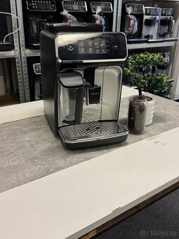 Kávovar Philips EP2236 - 9