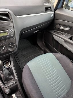 Fiat Grande Punto - 9