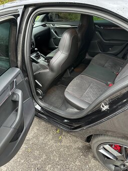 Škoda Octavia 3 RS 2.0 TDI 135kw CHALLENGE - 9