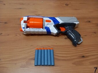 Pistole NERF - 9