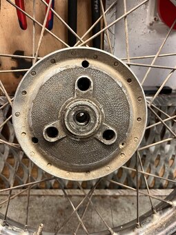 Kolo Jawa pionýr/mustang - 9