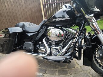 Harley Davidson Electra Glide - 9