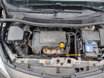 Opel Meriva 1.4 16V  2015 ,nové v ČR - 9