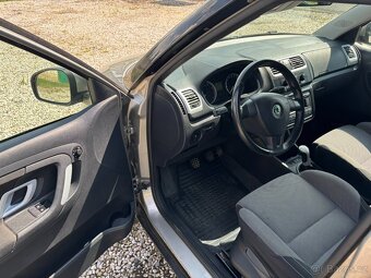 Škoda Fabia 1.2 htp 44kw r.v.2009 - 9