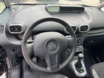 Citroën C3 Picasso 1.4i 70 kw Velký servis, Nové pneu, Tažné - 9