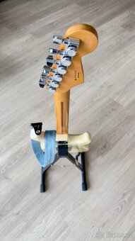 Fender Player Plus Stratocaster LH MN OP ("na Hendrixe") - 9