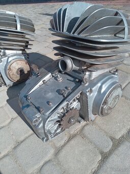 Motory cz cross 250,997 a 980 model - 9