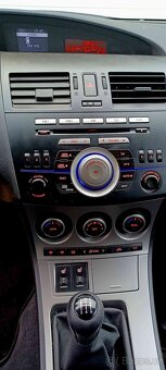 Mazda 3 BL TX, 1,6i 77kw, 2010, super výbava - 106000 km - 9