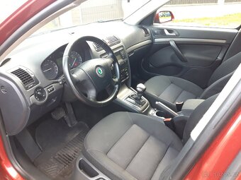 ŠKODA OCTAVIA 1.9 TDI 77KW ELEGANCE DSG - 9
