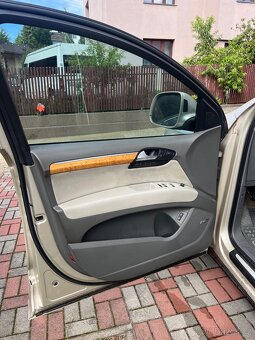 Audi Q7 3.0 TDI Quattro - 9