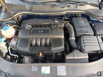 Volkswagen Passat - 9