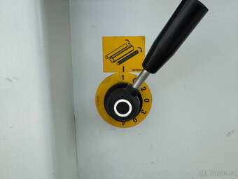 Srovnávačka s protahem SICAR C 2500 - 9