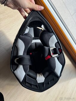 Helma na motorku Lazer - 9