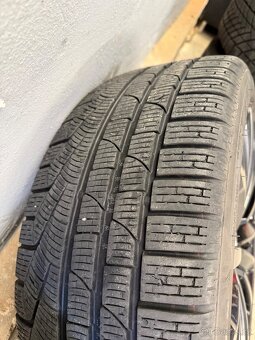 Prodám originální 19” kola Škoda Superb Vega + zimní pneu Pi - 9