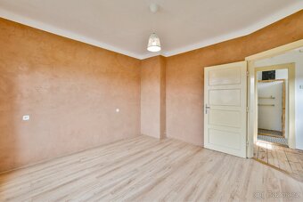 Prodej rodinného domu 76 m², pozemek 400 m², Sezimovo Ústí. - 9