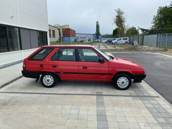 Škoda Forman Edice Comfort Line najeto 140 000km - 9