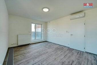 Pronájem bytu 2+kk, 81 m², Plzeň, ul. Železniční - 9