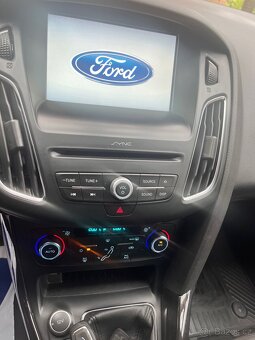 Ford Focus kombi 8/2015 92 kw benzin Nové rozvody - 9
