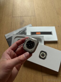 Apple Watch Ultra 49mm Cellular + GPS - 9