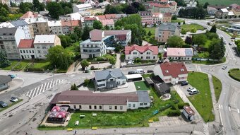 Prodám rodinný dům v Jičíně 2x 4+kk - 9