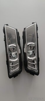 Škoda Rapid 5JA mlhovka prava led denní svíceni - 9