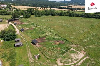 Prodej komerčního pozemku 225295 m2, Třebušín - 9