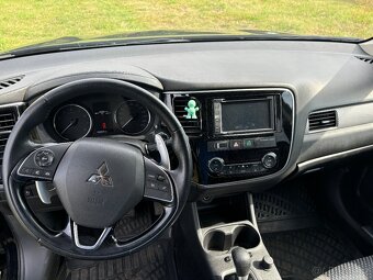 Mitsubishi Outlander 2.0, 4x4 - 9