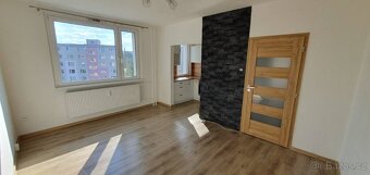 Pronájem bytu 2+1 po rekonstrukci Mohelnice - 9